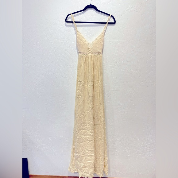 Lulus Maxi Dress - Picture 1 of 6